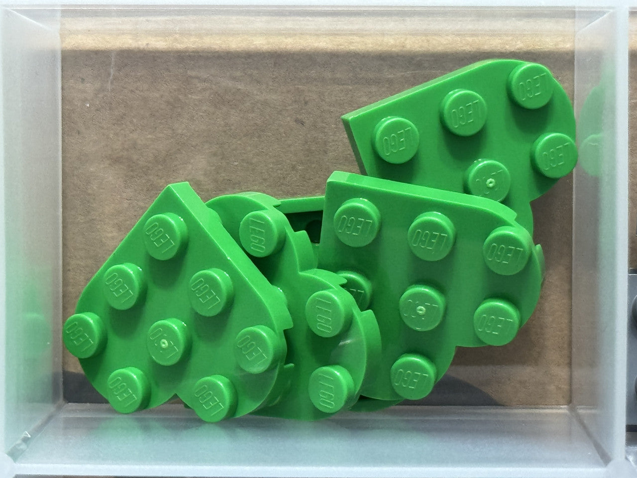 LEGO Parts - Bright Green Plate, Round 3 x 3 Heart - No 39613 - QTY 5