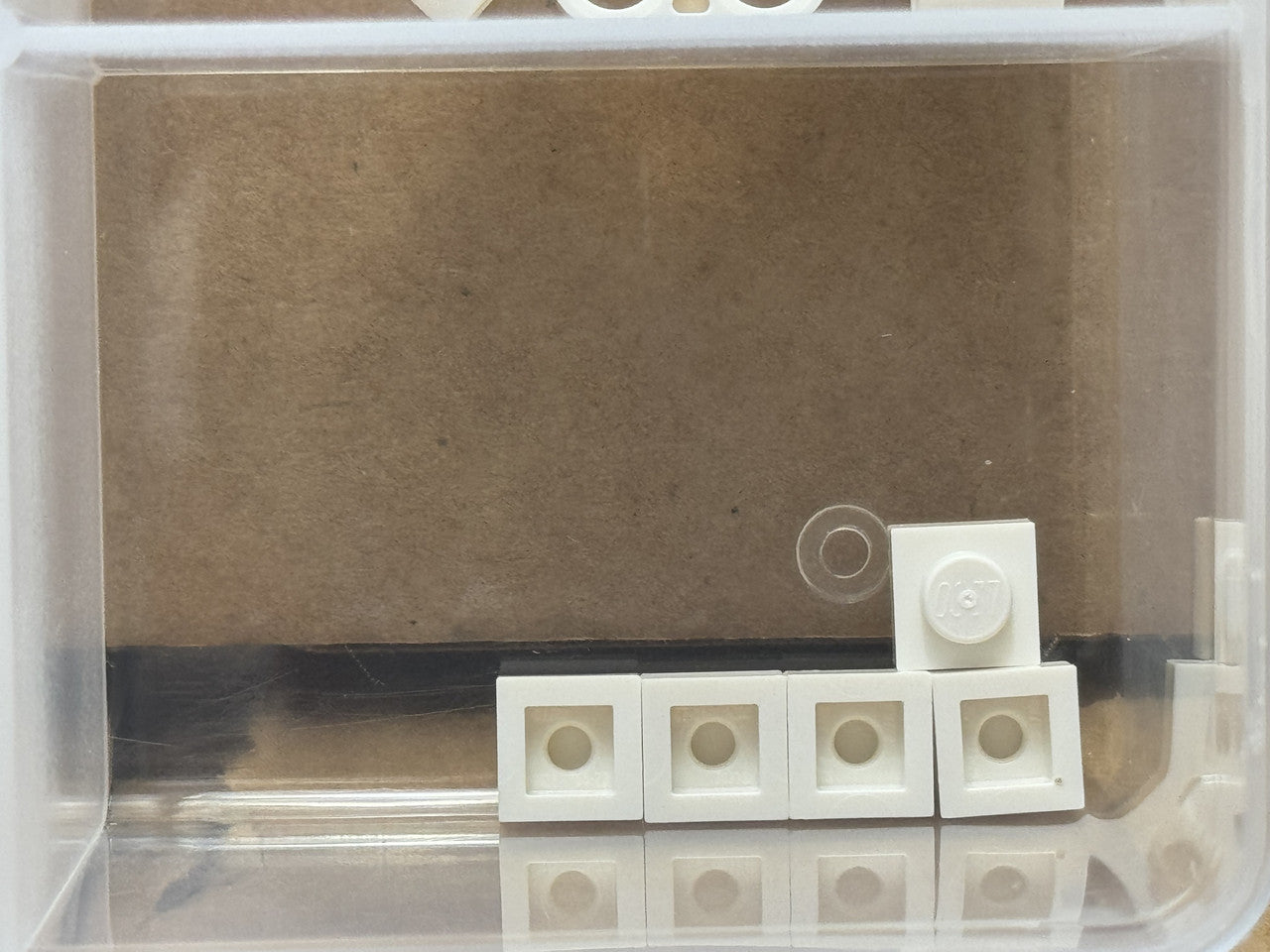 LEGO Parts - White Plate 1 x 1 - No 3024 - QTY 5