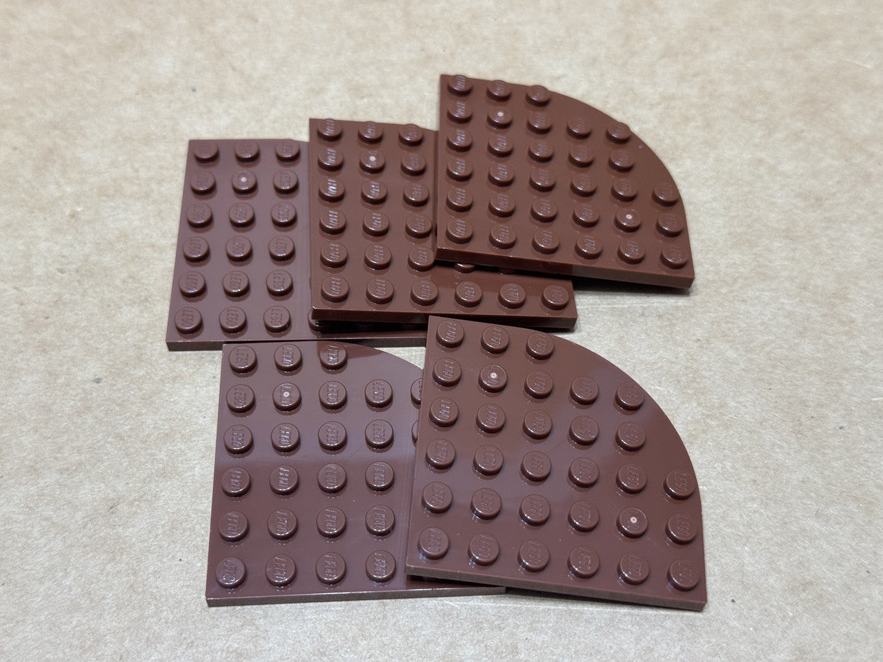 LEGO Parts - Reddish Brown Plate, Round Corner 6 x 6 - No 6003 - QTY 5