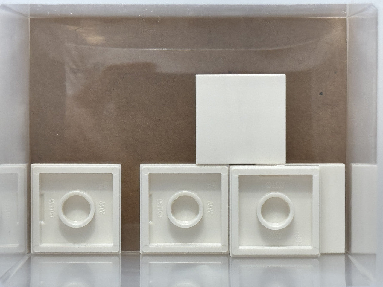LEGO Parts - White Tile 2 x 2 - No 3068 - QTY 5