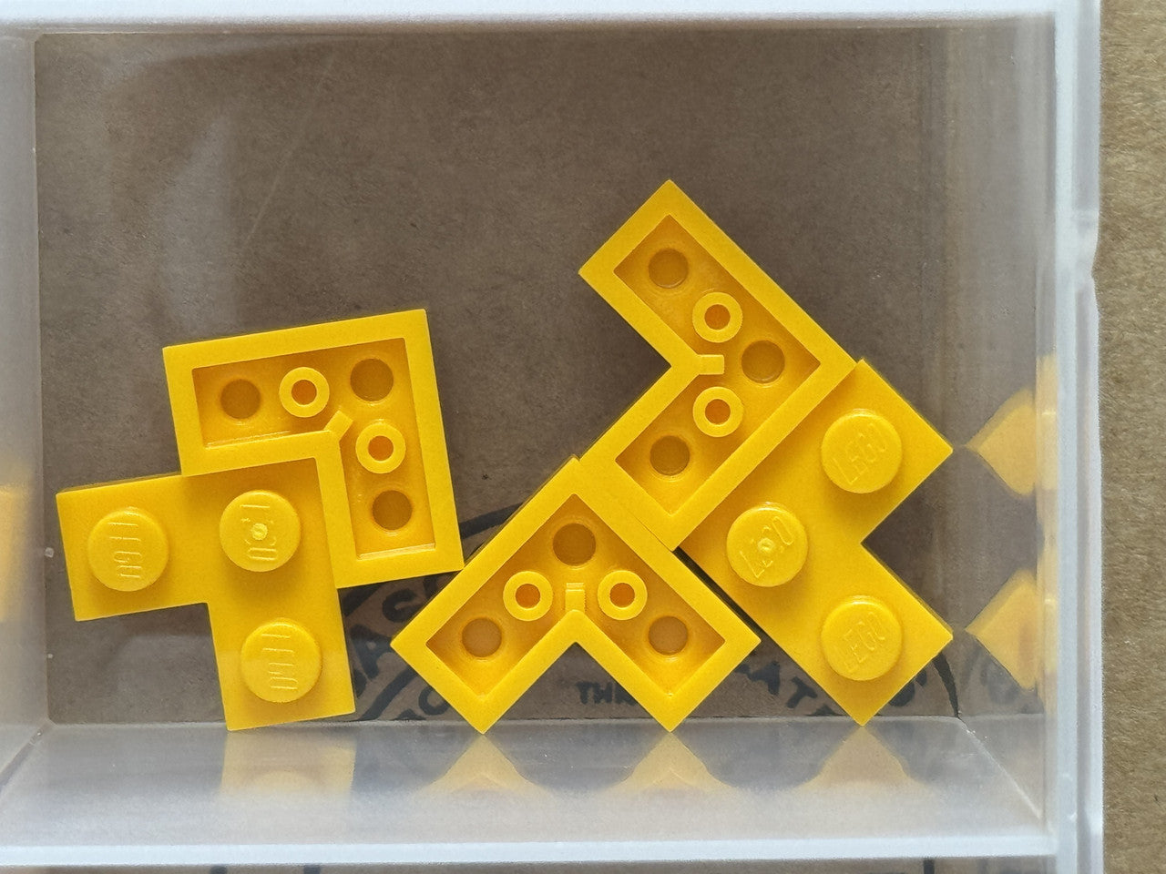 LEGO Parts - Bright Light Orange Plate 2 x 2 Corner - No 2420 - QTY 5