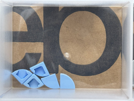 LEGO Parts - Bright Light Blue Tile, Round 1 x 1 Quarter - No 25269 - QTY 5