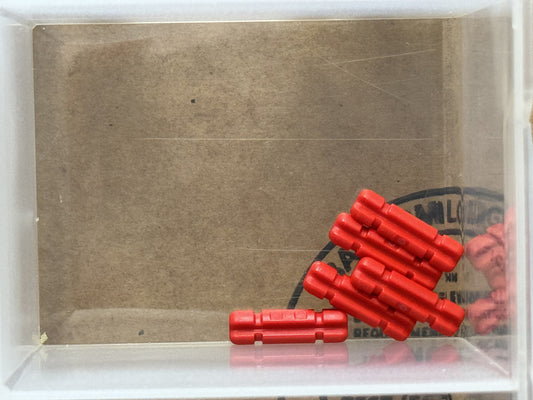 LEGO Parts - Red Technic, Axle 2L Notched - No 32062 - QTY 5