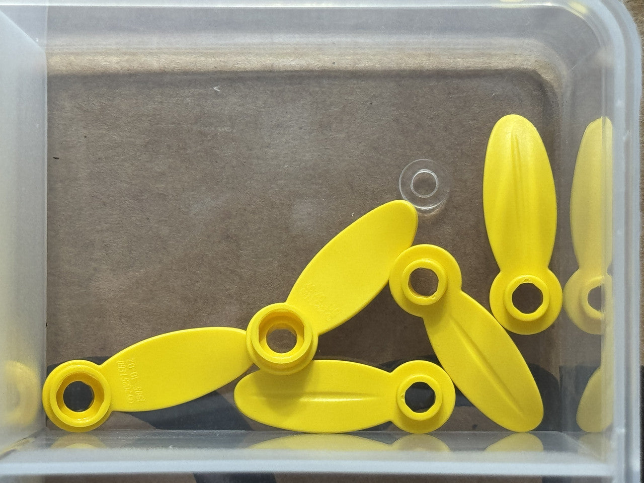 LEGO Parts - Yellow Plant Plate, Round 1 x 1 with Rounded Leaf - No 7905 - QTY 5