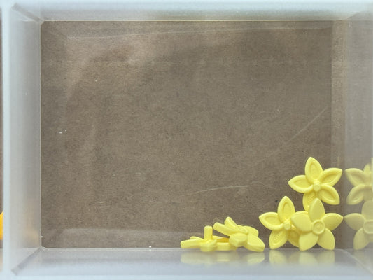 LEGO Parts - Bright Light Yellow Hair Decoration, Flower - No 18853 - QTY 5