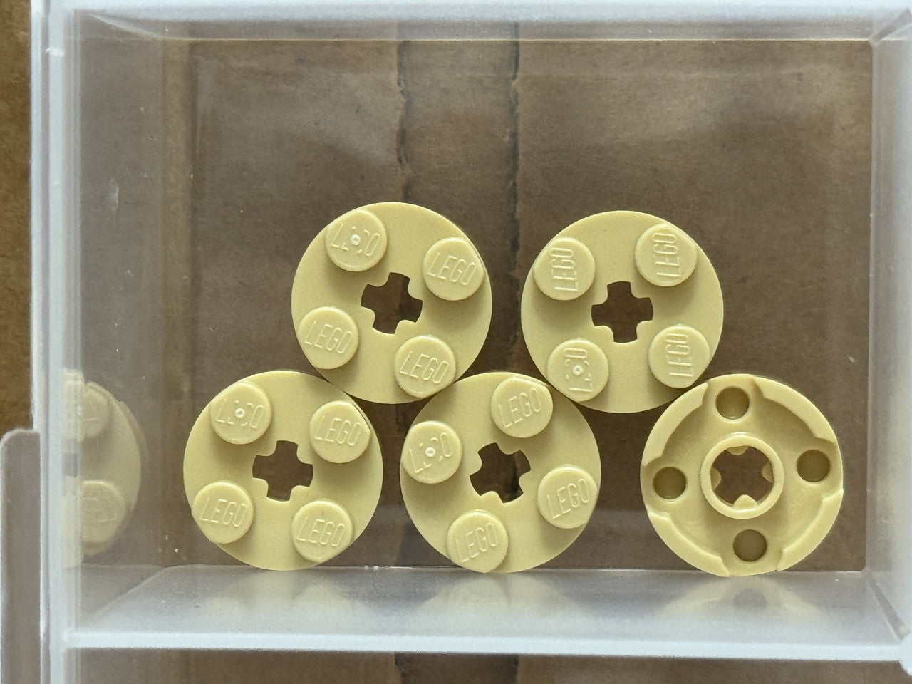 LEGO Parts - Tan Plate, Round 2 x 2 with Axle Hole - No 4032 - QTY 5