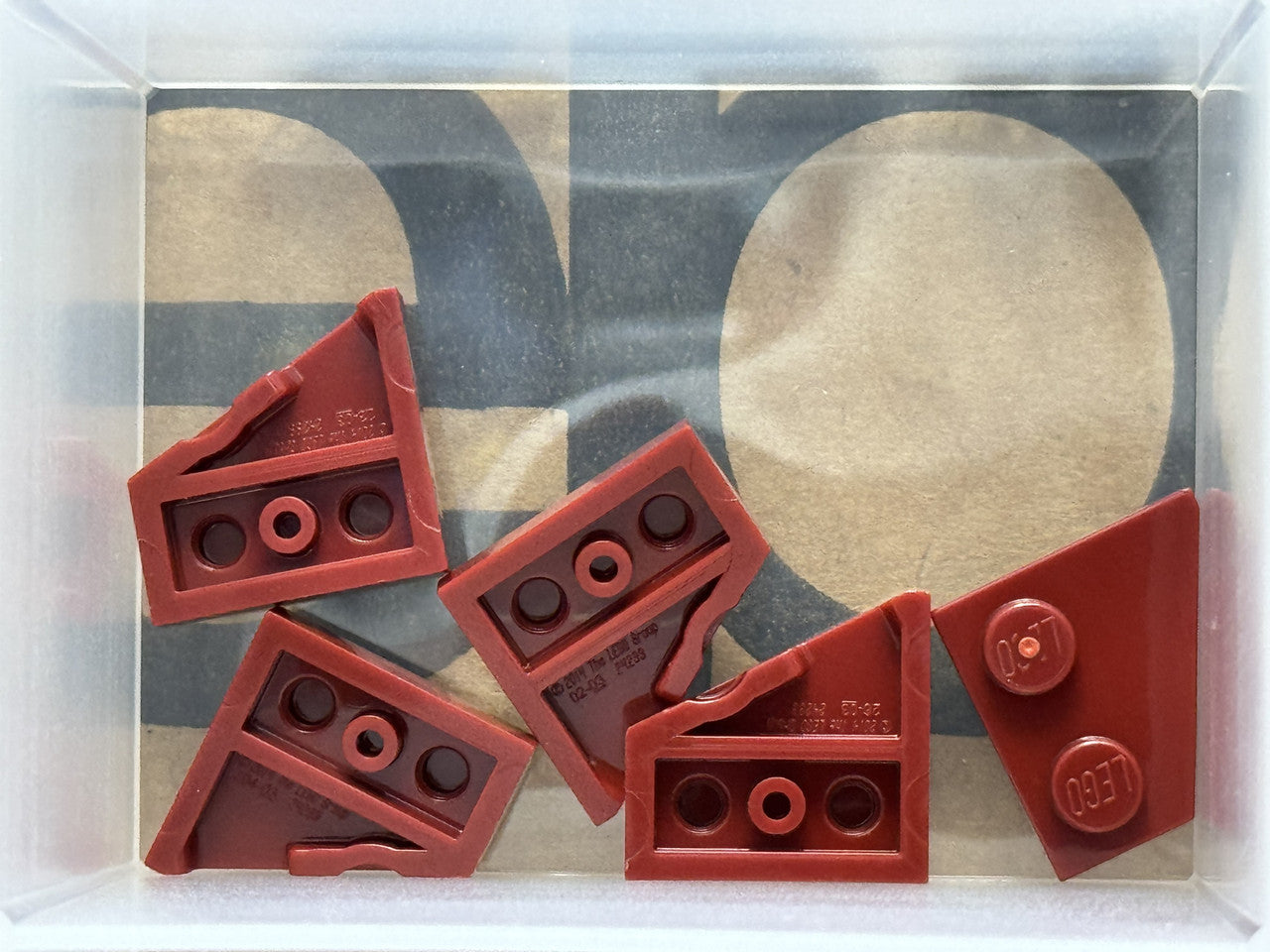 LEGO Parts - Dark Red Wedge, Plate 2 x 2 Left - No 24299 - QTY 5