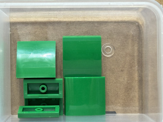 LEGO Parts - Green Slope, Curved 2 x 2 x 2/3 - No 15068 - QTY 5
