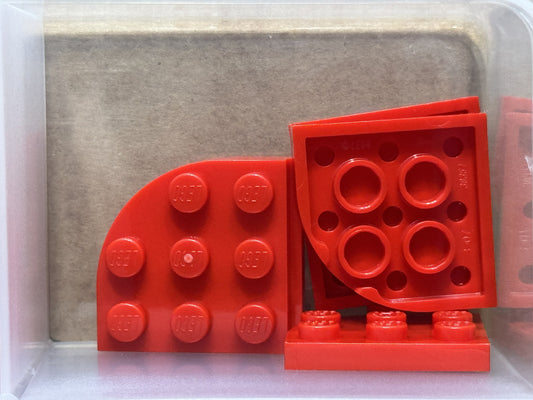 LEGO Parts - Red Plate, Round Corner 3 x 3 - No 30357 - QTY 5