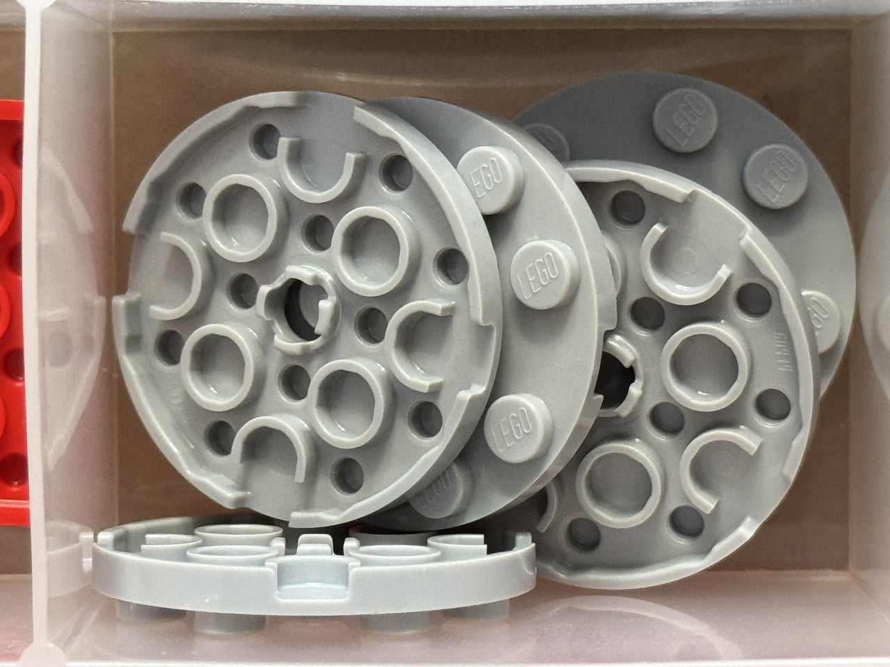 LEGO Parts - Light Bluish Gray Plate, Round 4 x 4 with Hole - No 60474 - QTY 5