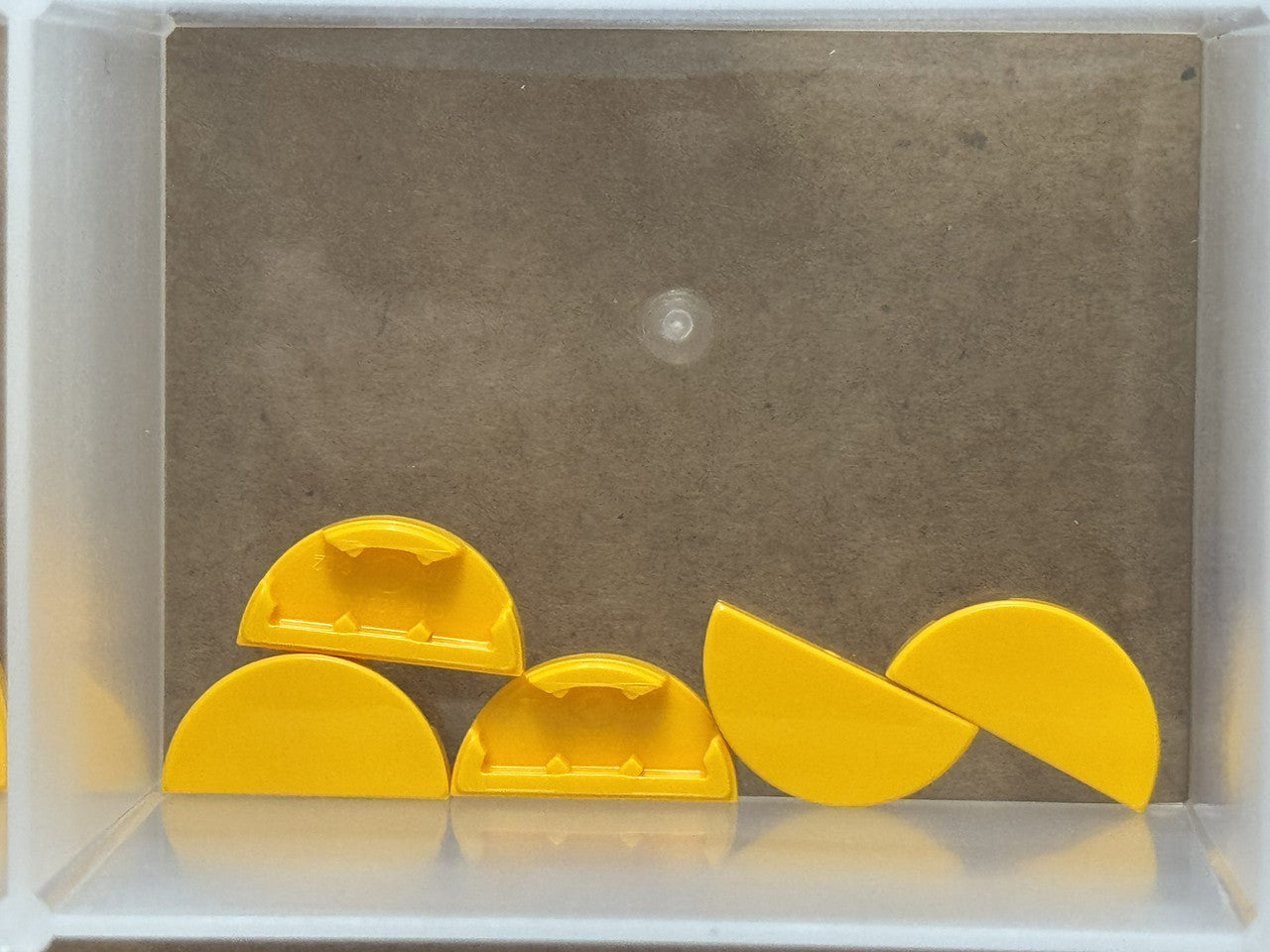 LEGO Parts - Bright Light Orange Tile, Round 1 x 2 Half - No 1748 - QTY 5