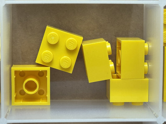 LEGO Parts - Yellow Brick 2 x 2 - No 3003 - QTY 5