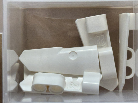 LEGO Parts - White Technic, Panel Fairing #22, Side A - No 11947 - QTY 5