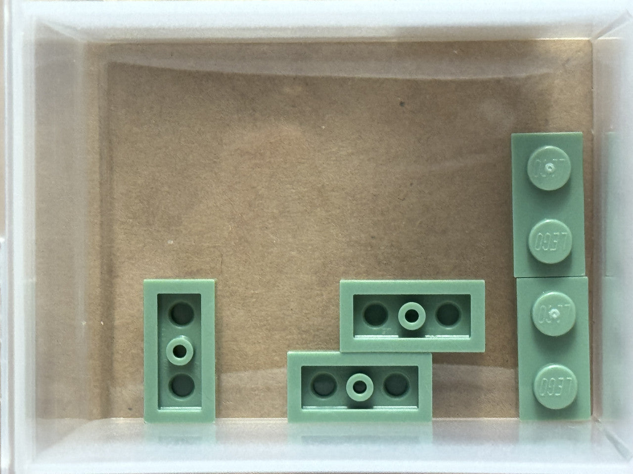 LEGO Parts - Sand Green Plate 1 x 2 - No 3023 - QTY 5