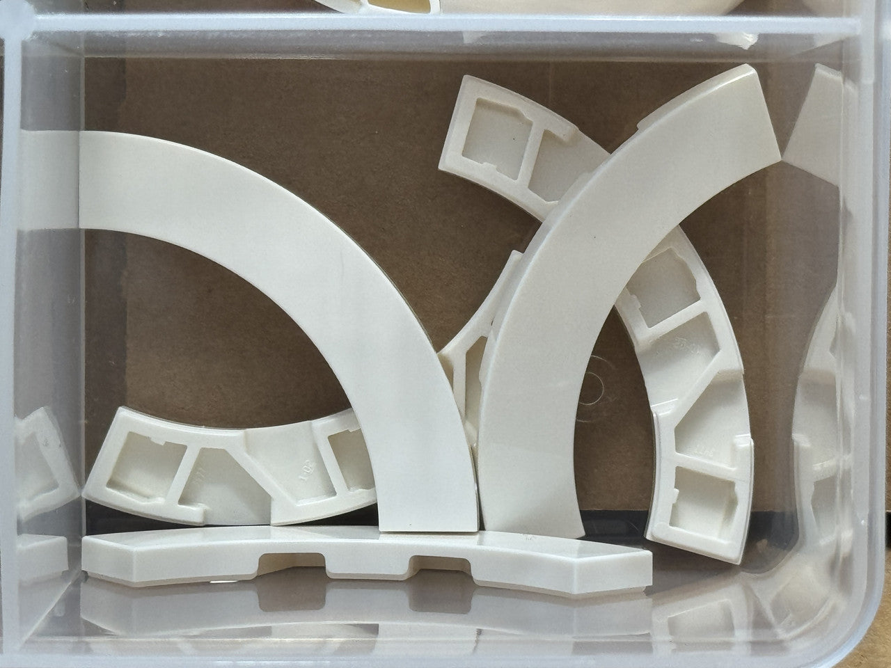 LEGO Parts - White Tile, Round Corner 4 x 4 Macaroni - No 27507 - QTY 5