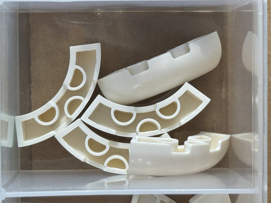 LEGO Parts - White Brick, Round Corner 3 x 3 without Studs - No 65617 - QTY 5