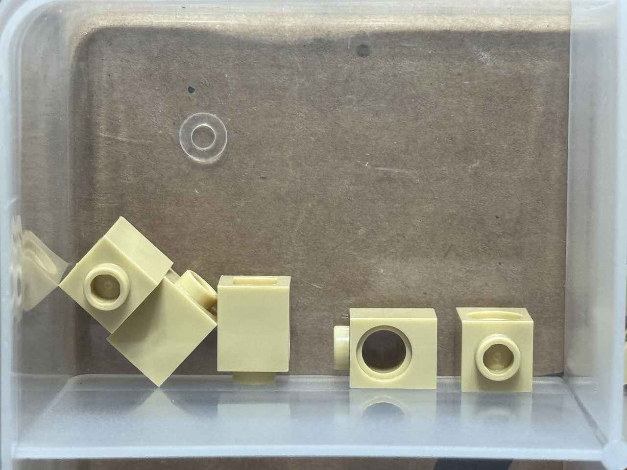 LEGO Parts - Tan Technic, Brick 1 x 1 with Hole - No 6541 - QTY 5