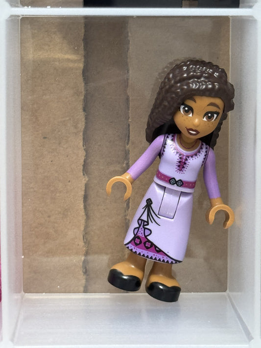 LEGO Minifigure - Disney Wish - Asha - No dis143 - QTY 1