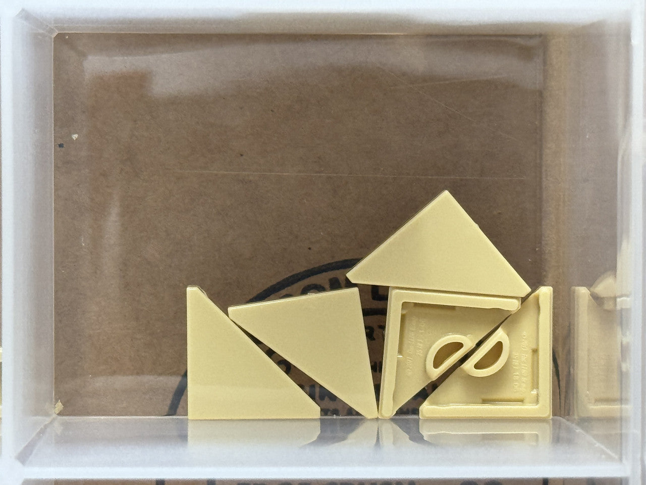 LEGO Parts - Tan Tile, Modified 2 x 2 Triangular - No 35787 - QTY 5
