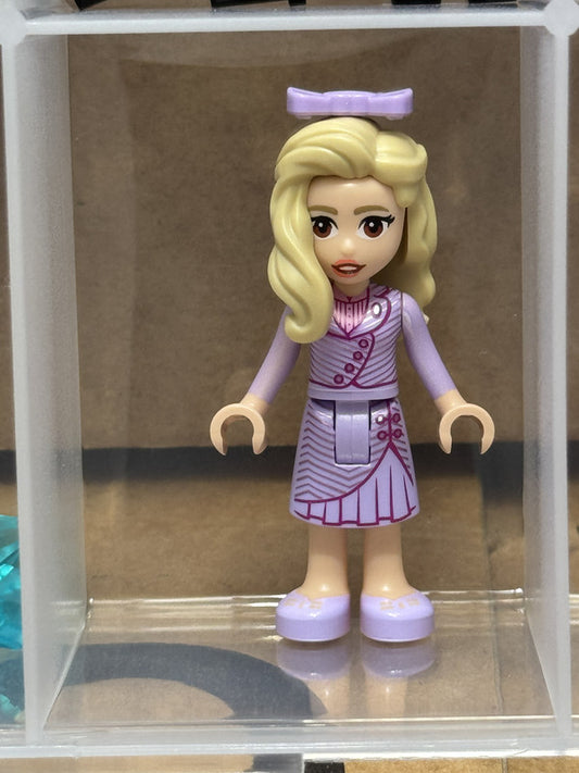 LEGO Minifigure - Wicked - Glinda - Mini Doll Lavender Dress - No wck001 - QTY 1