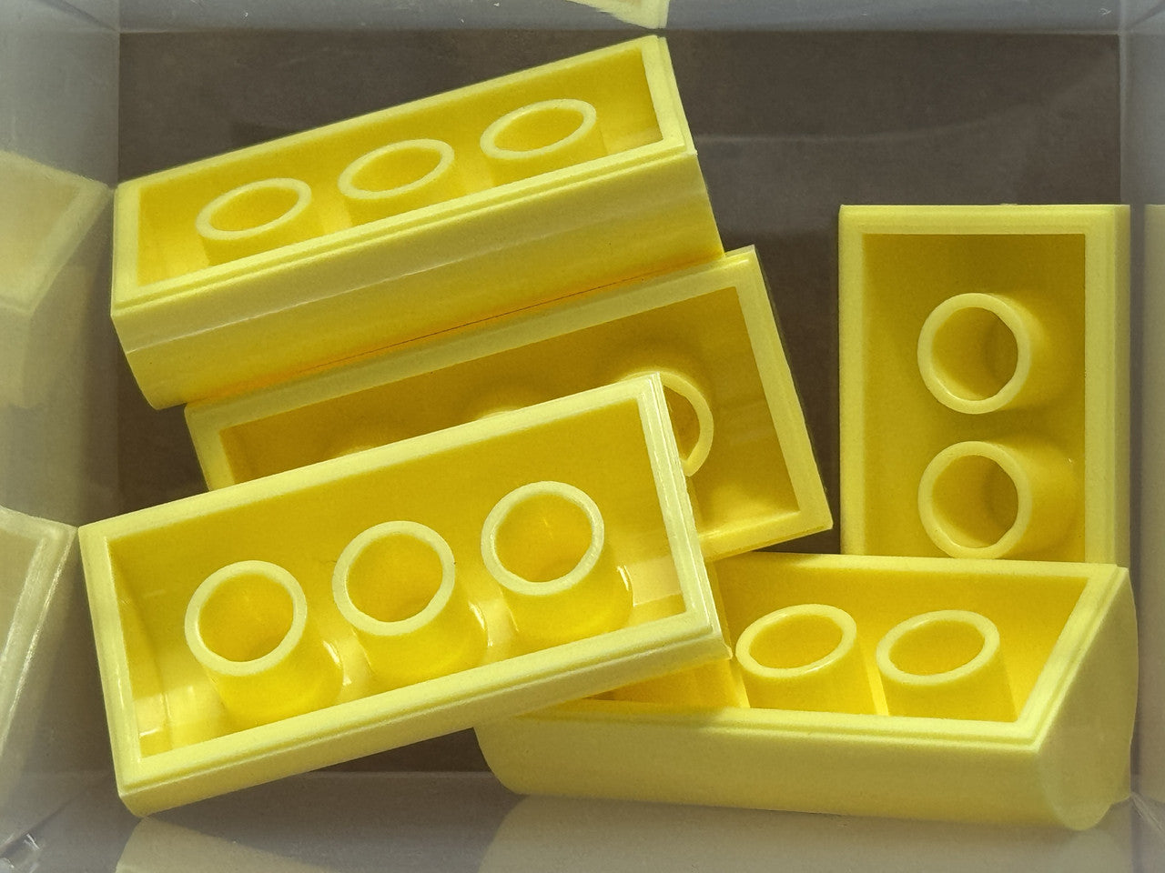 LEGO Parts - Bright Light Yellow Slope, Curved 2 x 4 Double - No 6192b - QTY 5