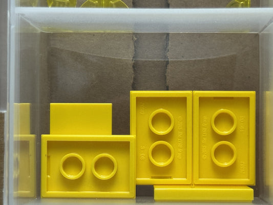 LEGO Parts - Yellow Tile 2 x 3 - No 26603 - QTY 5
