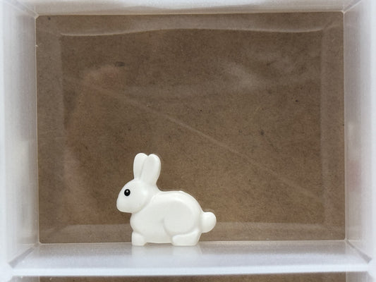 LEGO Parts - White Bunny / Rabbit with Black Eyes - No 29685pb01 - QTY 1