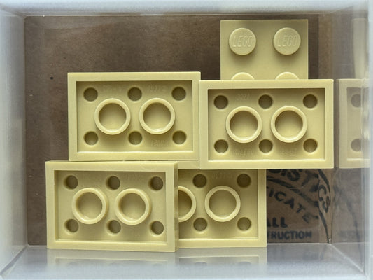 LEGO Parts - Tan Plate 2 x 3 - No 3021 - QTY 5