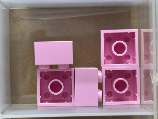 LEGO Parts - Bright Pink Brick 2 x 2 - No 3003 - QTY 5