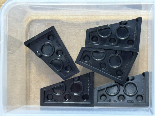 LEGO Parts - Black Wedge, Plate 3 x 2 Left - No 43723 - QTY 5