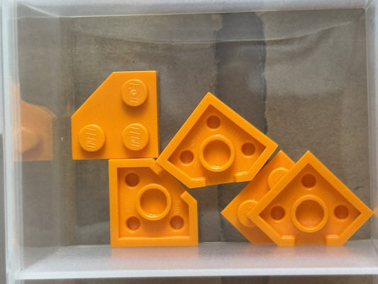 LEGO Parts - Orange Wedge, Plate 2 x 2 Cut Corner - No 26601 - QTY 5