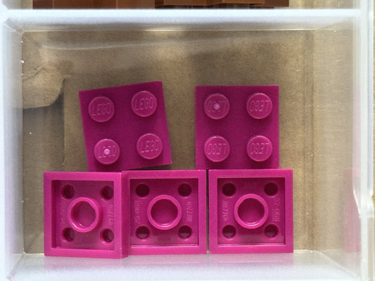LEGO Parts - Magenta Plate 2 x 2 - No 3022 - QTY 5