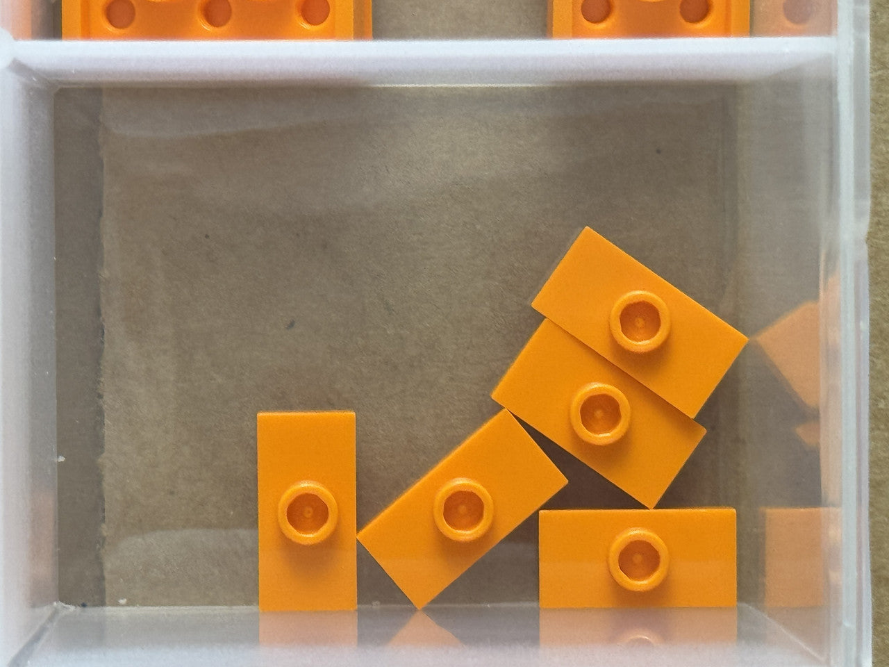 LEGO Parts - Orange Plate 1 x 2 with 1 Stud (Jumper) - No 15573 - QTY 5