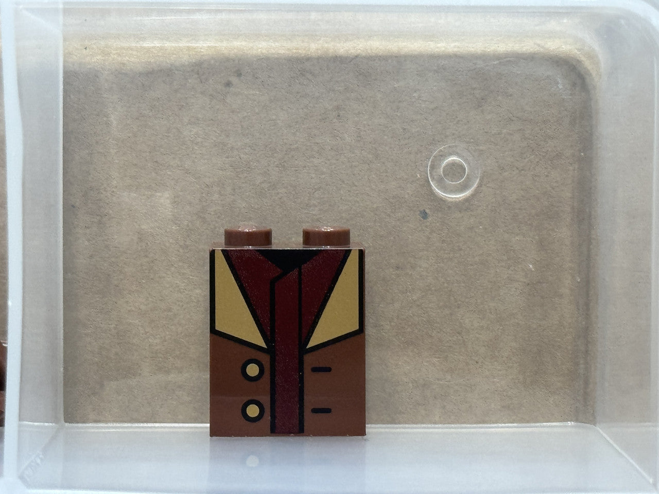 LEGO Parts - Reddish Brown Brick 1 x 2 x 2 Hagrid Torso - No 3245cpb174 - QTY 1