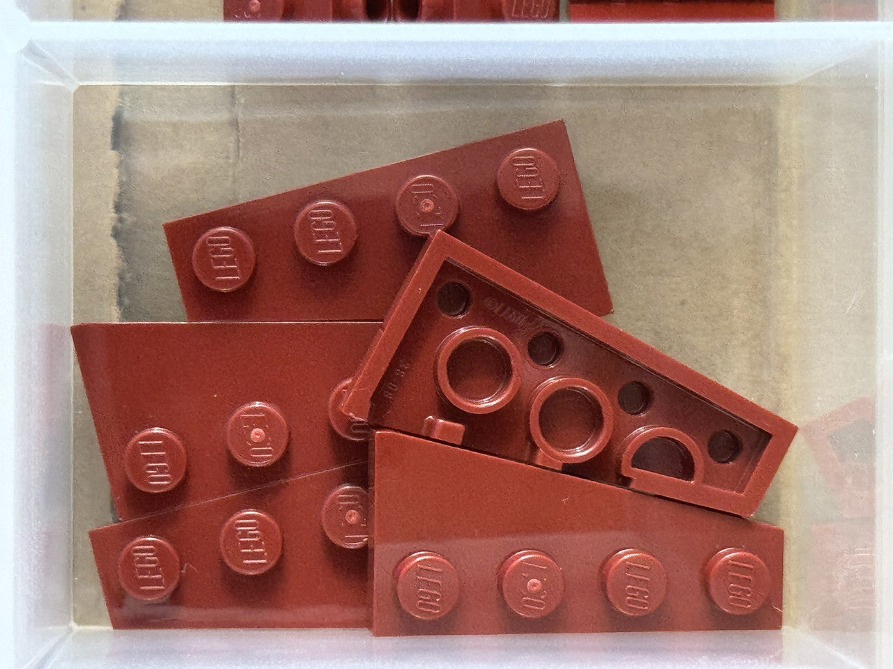 LEGO Parts - Dark Red Wedge, Plate 4 x 2 Left - No 41770 - QTY 5