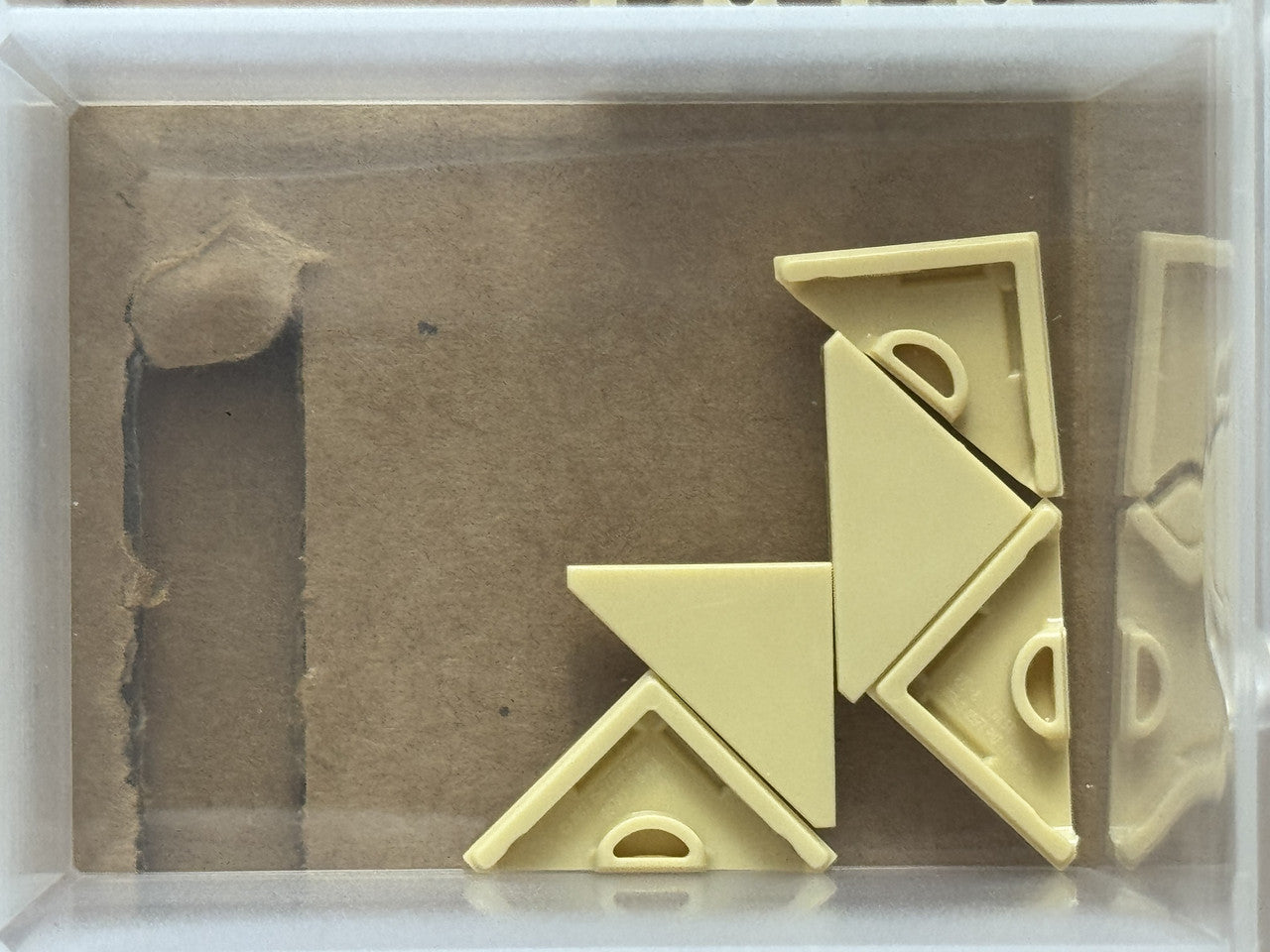 LEGO Parts - Tan Tile, Modified 2 x 2 Triangular - No 35787 - QTY 5