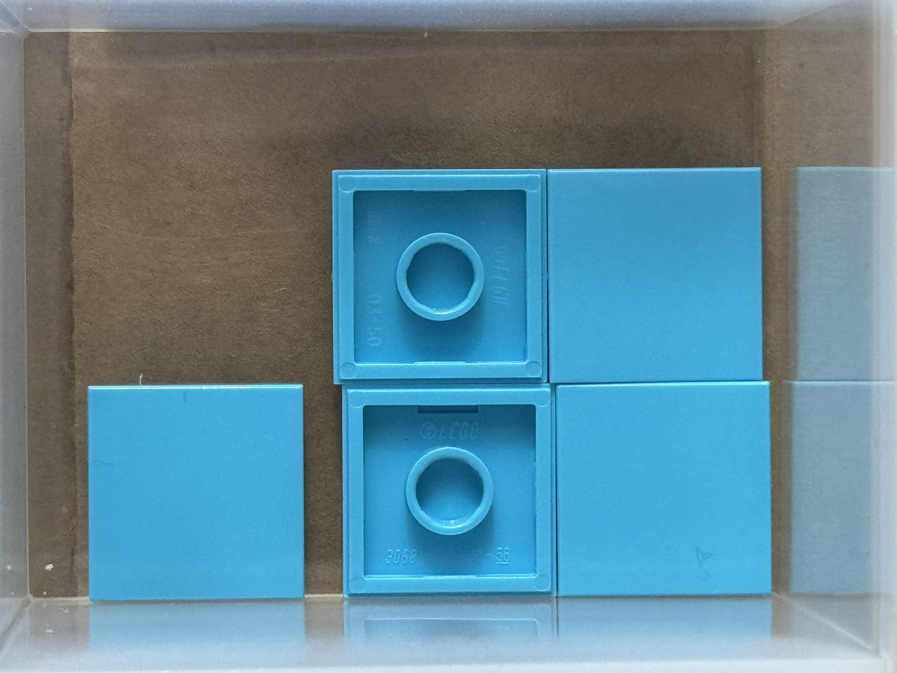 LEGO Parts - Medium Azure Tile 2 x 2 - No 3068 - QTY 5