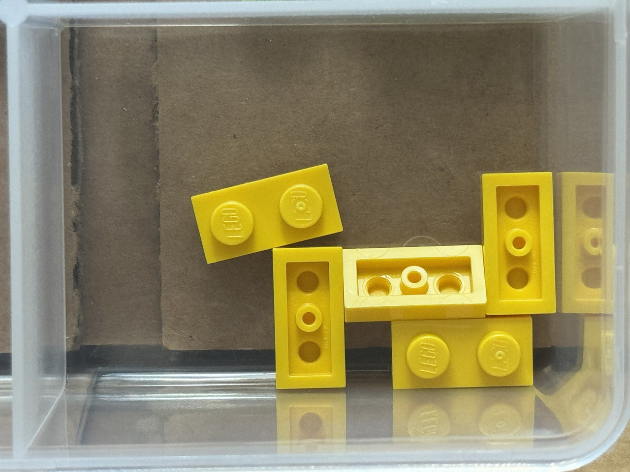 LEGO Parts - Yellow Plate 1 x 2 - No 3023 - QTY 5