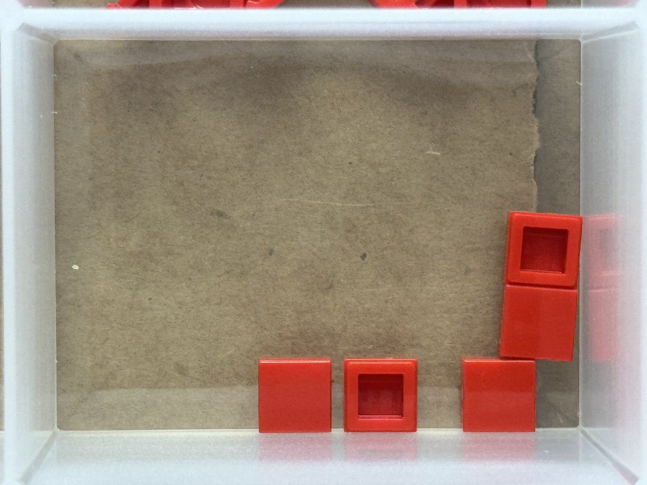 LEGO Parts - Red Tile 1 x 1 - No 3070 - QTY 5