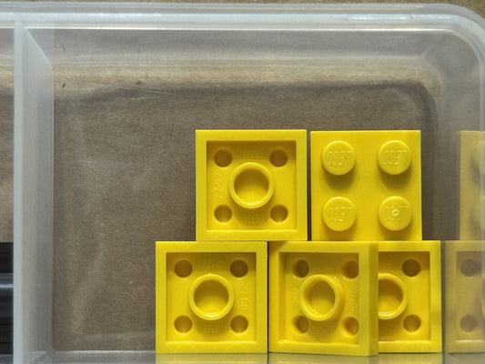 LEGO Parts - Yellow Plate 2 x 2 - No 3022 - QTY 5