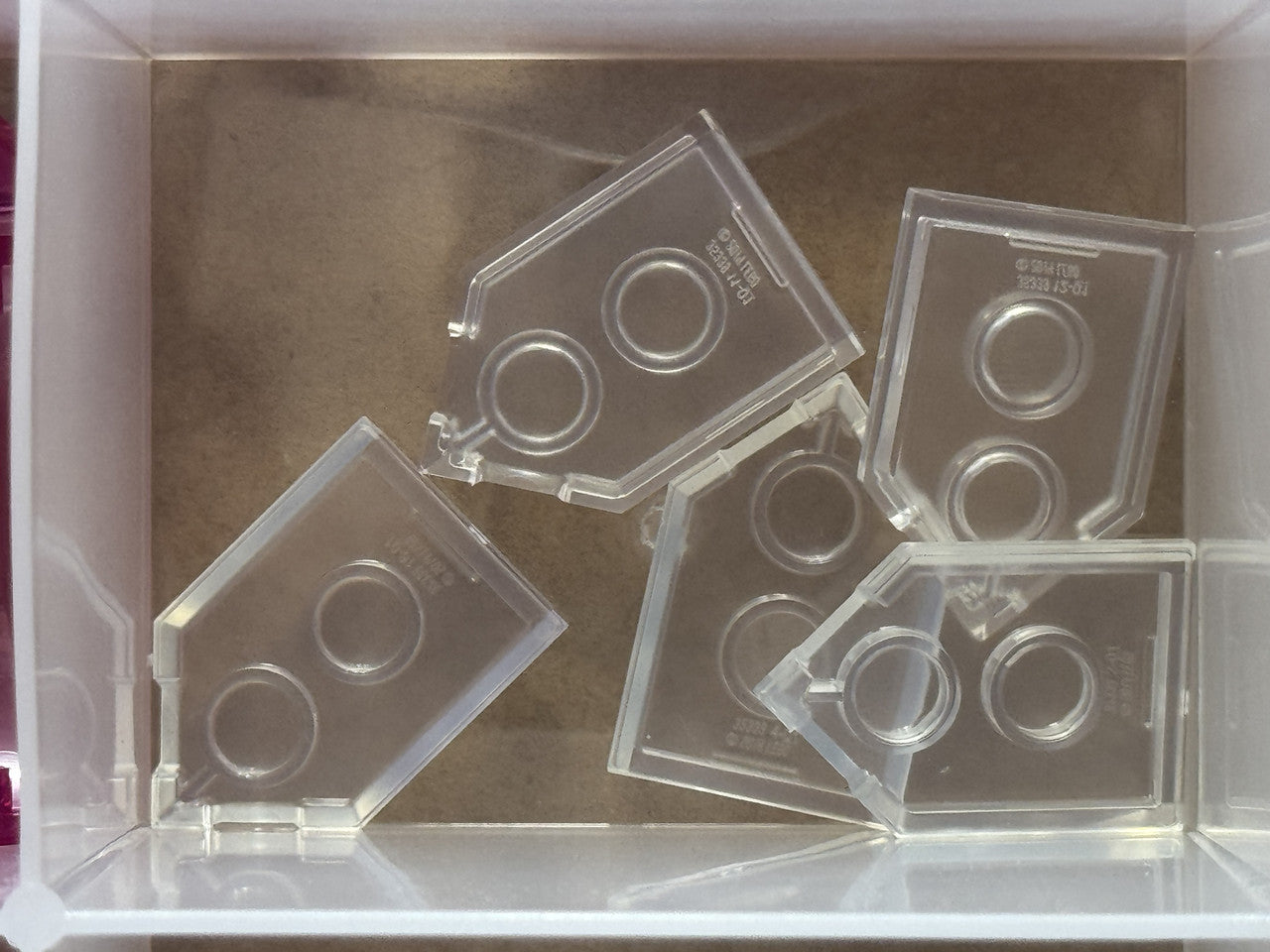 LEGO Parts - Trans-Clear Tile, Modified 2 x 3 Pentagonal - No 22385 - QTY 5