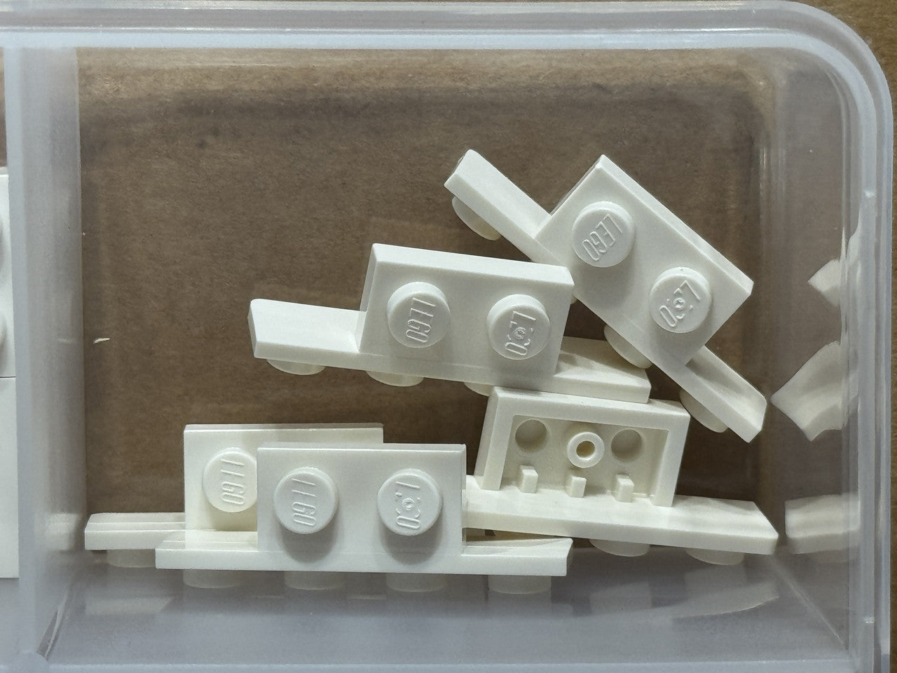 LEGO Parts - White Bracket 1 x 2 - 1 x 4 - No 28802 - QTY 5
