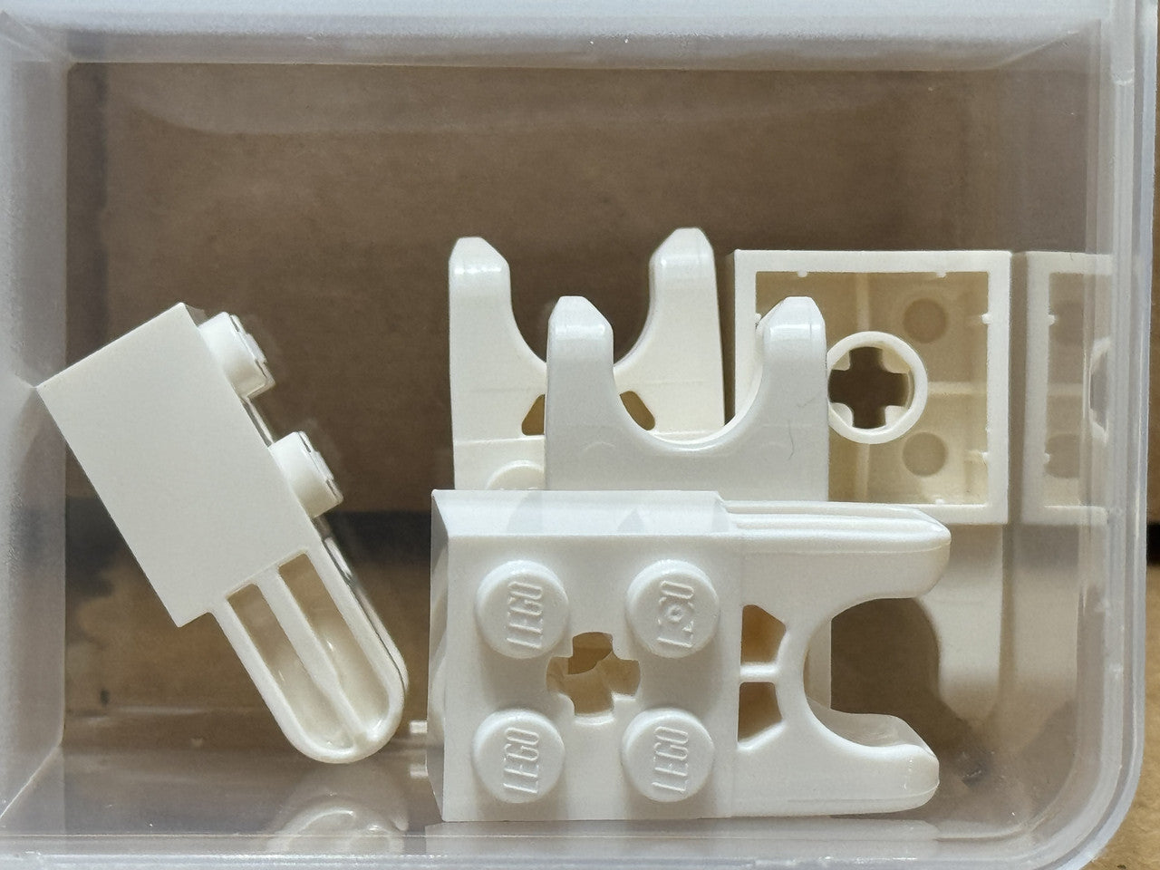 LEGO Parts - White Technic, Brick 2 x 2 Socket Axle Hole - No 67696 - QTY 5