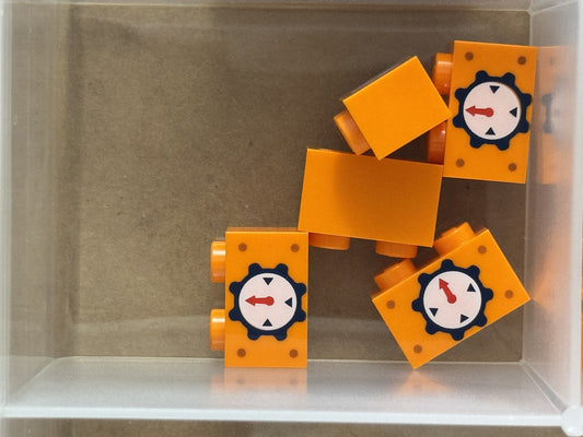 LEGO Parts - Orange Brick 1 x 2 Red Pointer Cog Triangles - No 3004pb229 - QTY 5