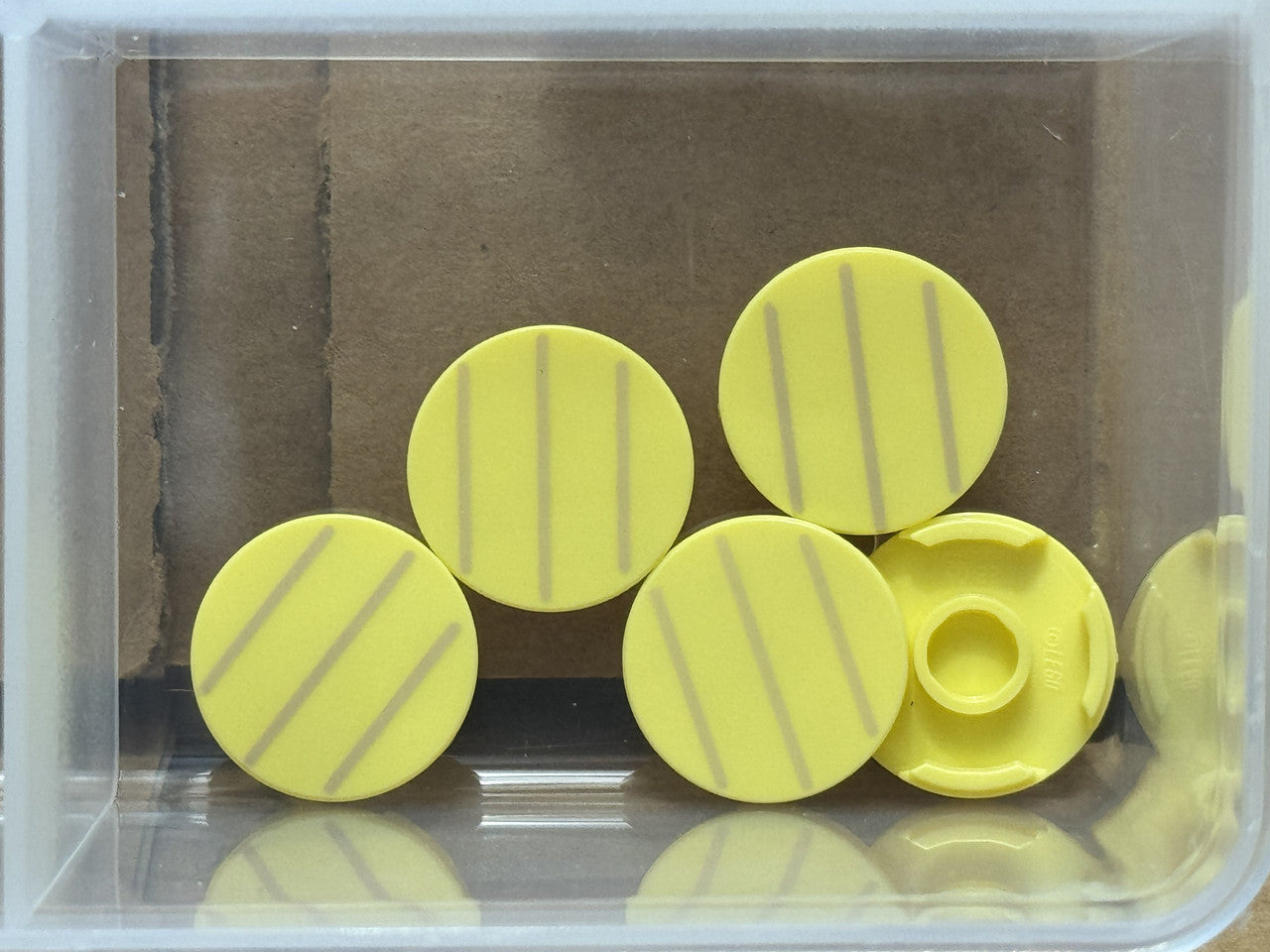 LEGO Parts - Bright Light Yellow Tile, Round 2 x 2 Mario - No 14769pb334 - QTY 5