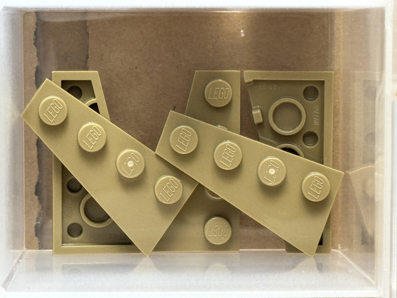 LEGO Parts - Dark Tan Wedge, Plate 4 x 2 Left - No 41770 - QTY 5
