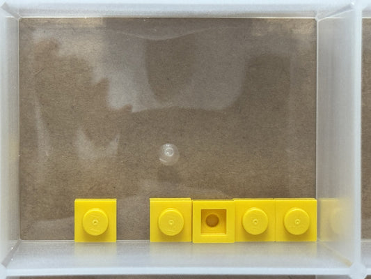 LEGO Parts - Yellow Plate 1 x 1 - No 3024 - QTY 5