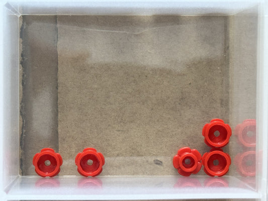 LEGO Parts - Red Plate, Round 1 x 1 Flower Edge (5 Petals) - No 24866 - QTY 5