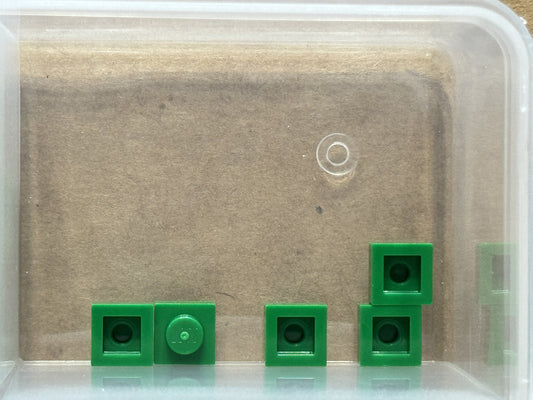 LEGO Parts - Green Plate 1 x 1 - No 3024 - QTY 5