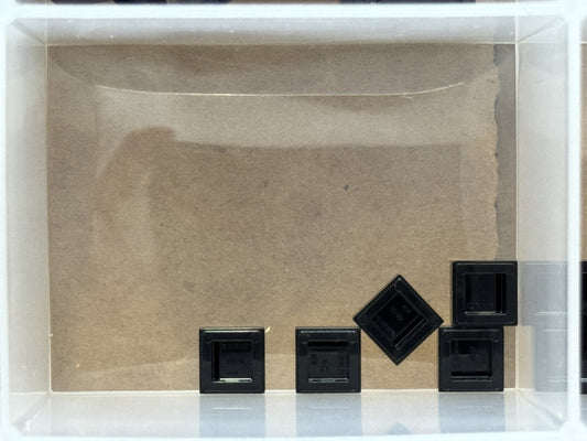 LEGO Parts - Black Tile 1 x 1 - No 3070 - QTY 5